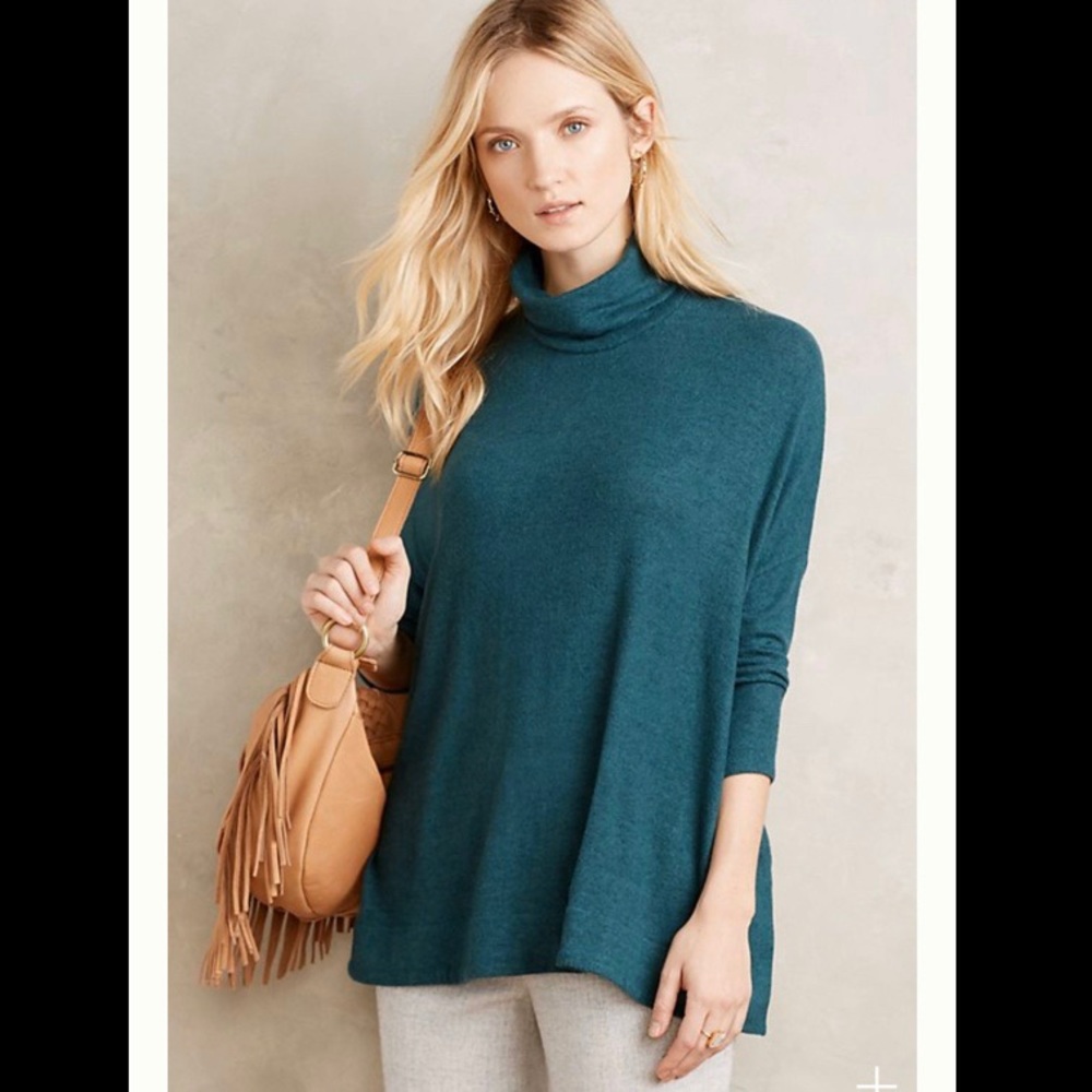 ANTHROPOLOGIE POSTMARK Mila turtleneck sleeves